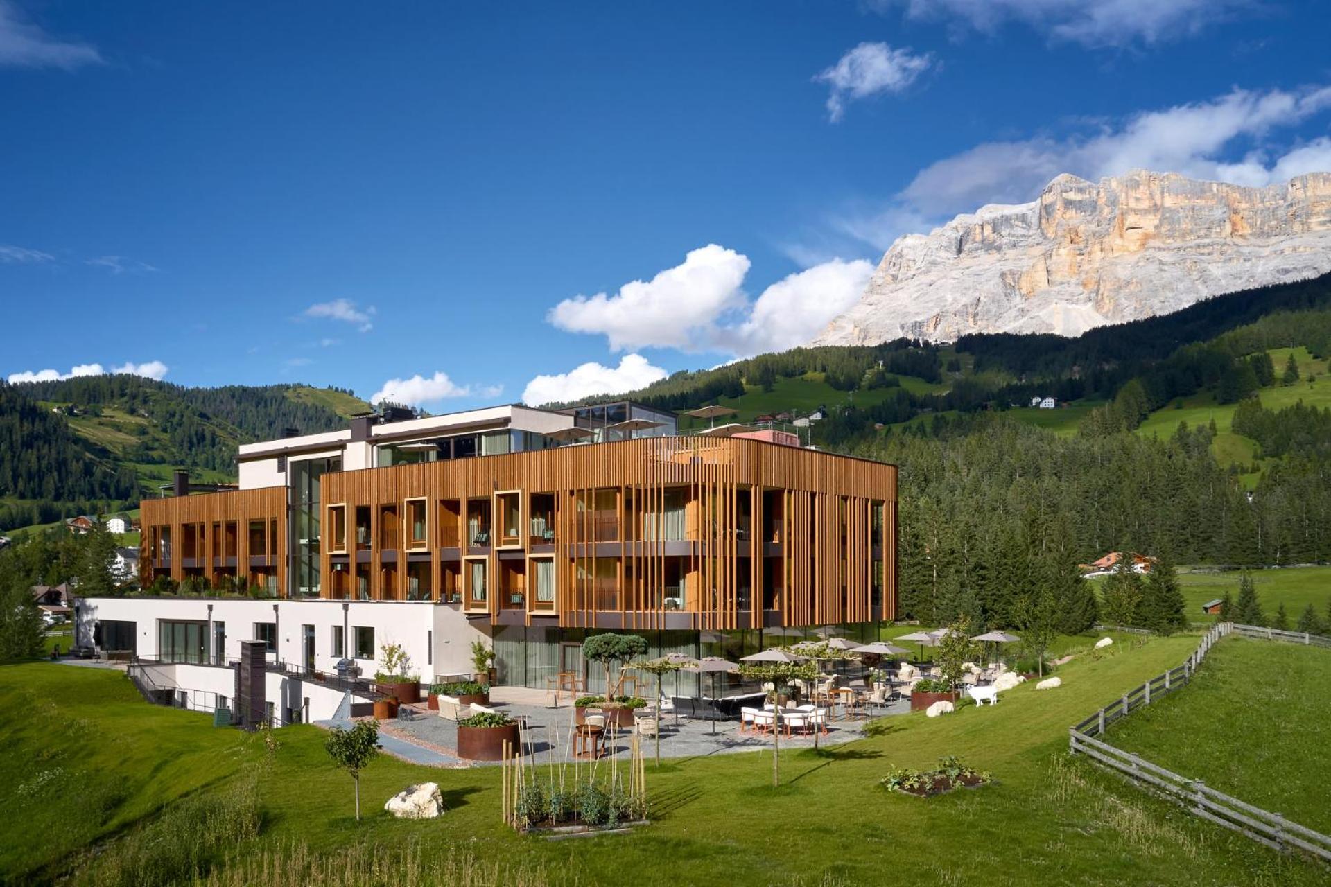 Badia Hill Hotel Exterior photo